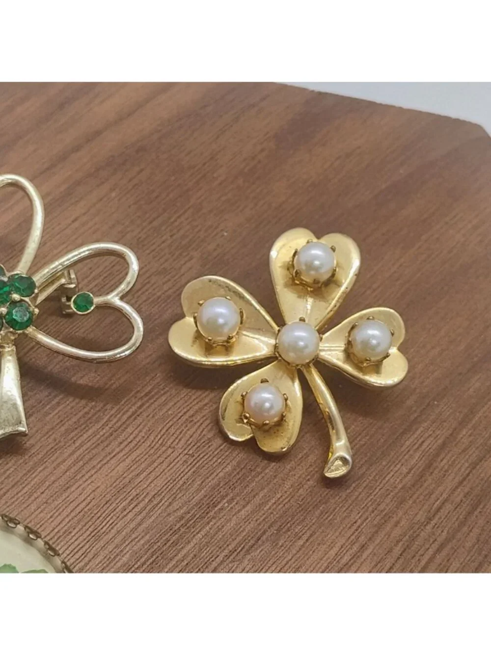 Vtg Lot of 4 Gold Tone Lucky Shamrock Four Leaf Clover Brooches Beatrix Gerry's